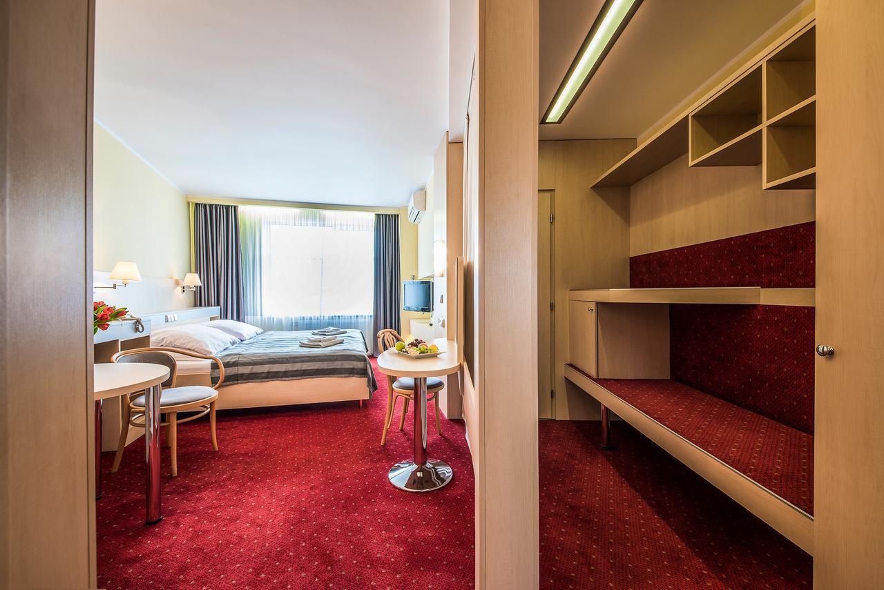 Hotel Jana Přerov Eksteriør billede